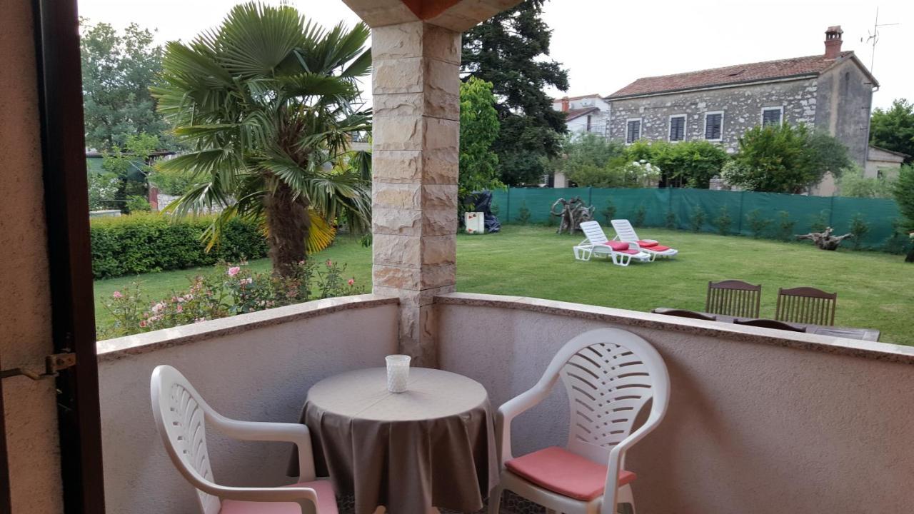 Villa Linet Funtana Bagian luar foto
